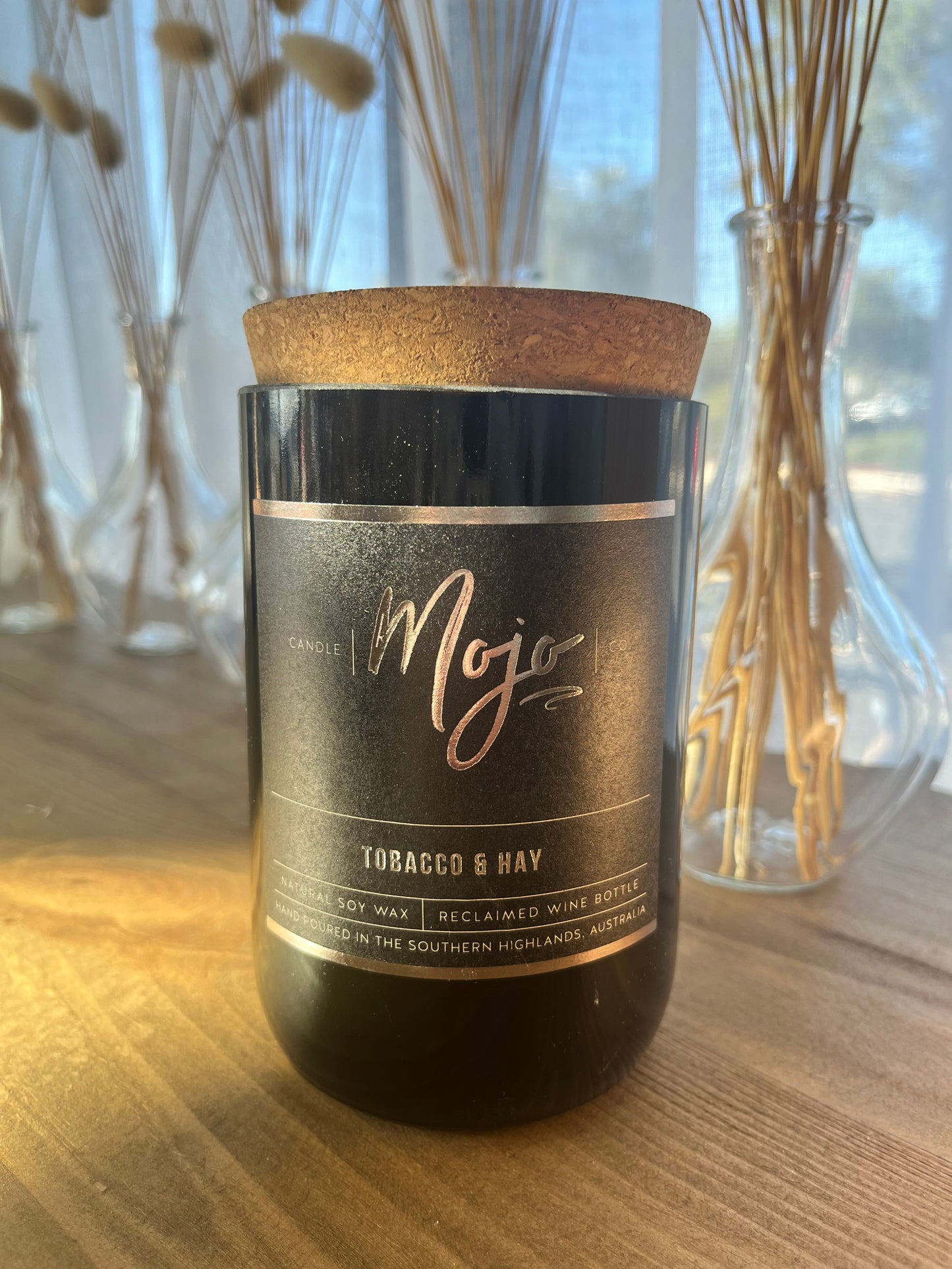 MOJO CANDLES - Tobacco and Hay